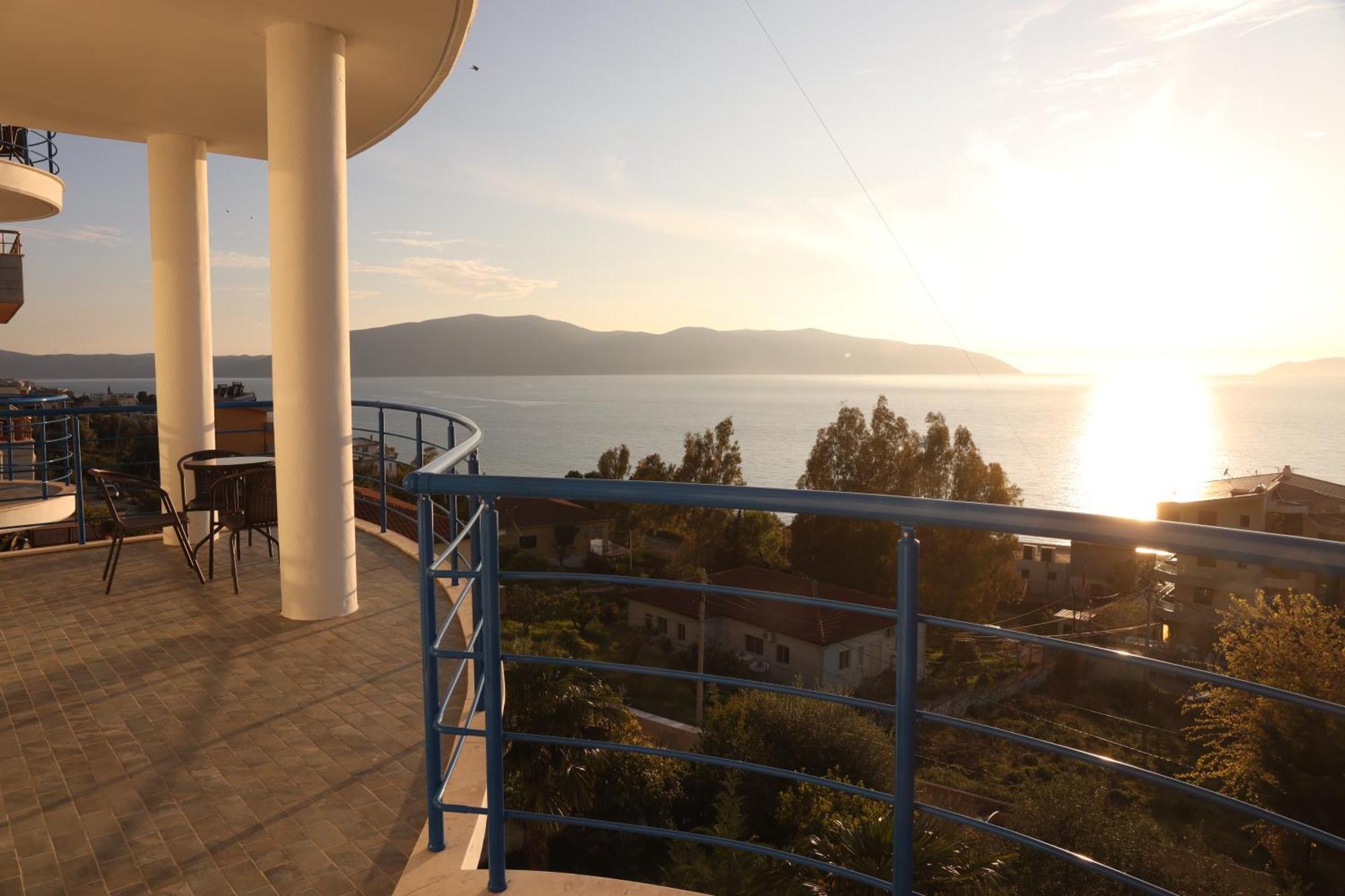 Jico Travel - Villa Colombo Vlore Ngoại thất bức ảnh