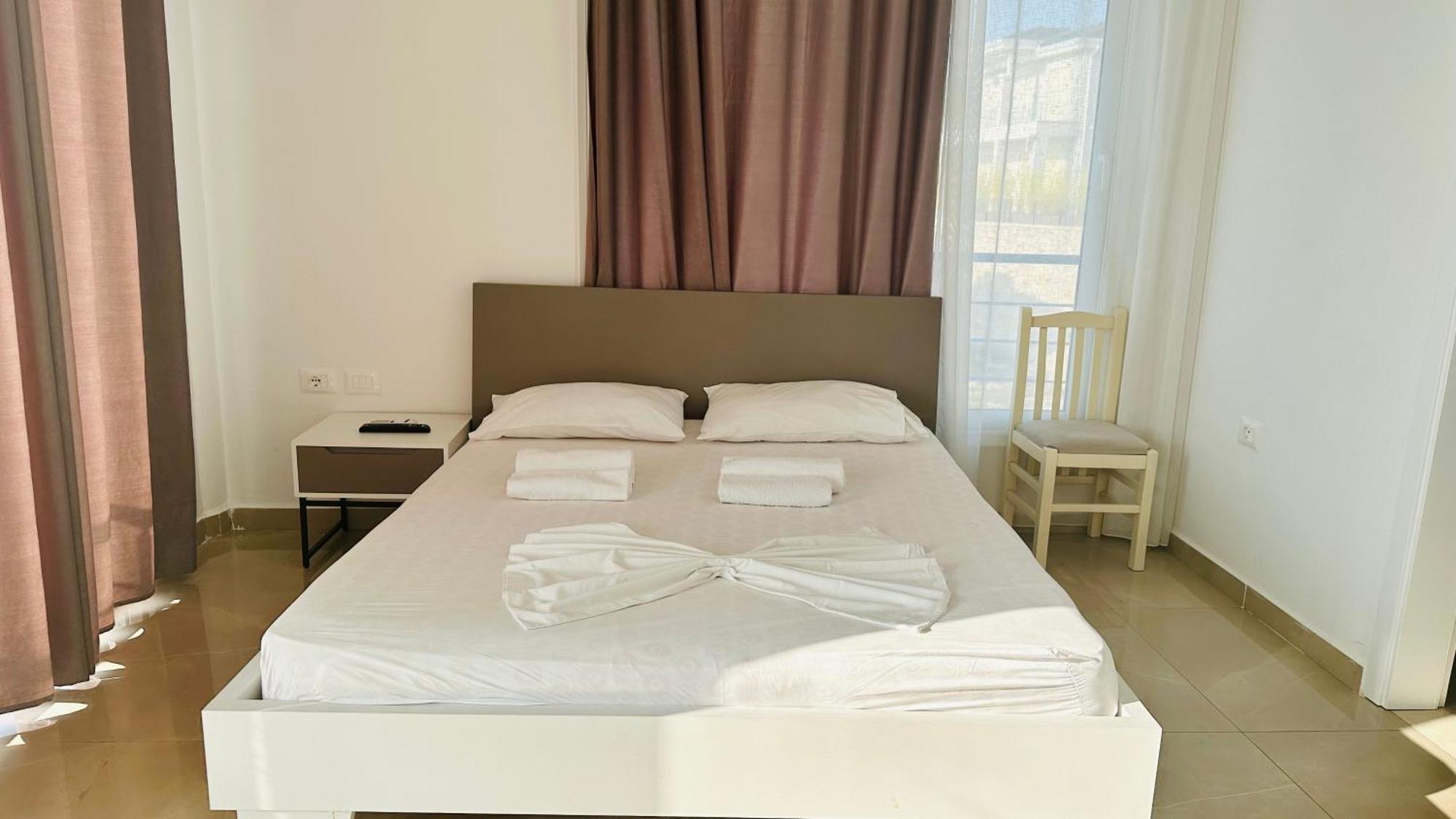 Jico Travel - Villa Colombo Vlore Ngoại thất bức ảnh