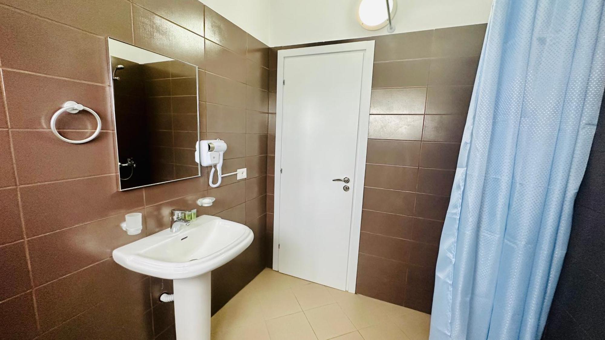 Jico Travel - Villa Colombo Vlore Ngoại thất bức ảnh