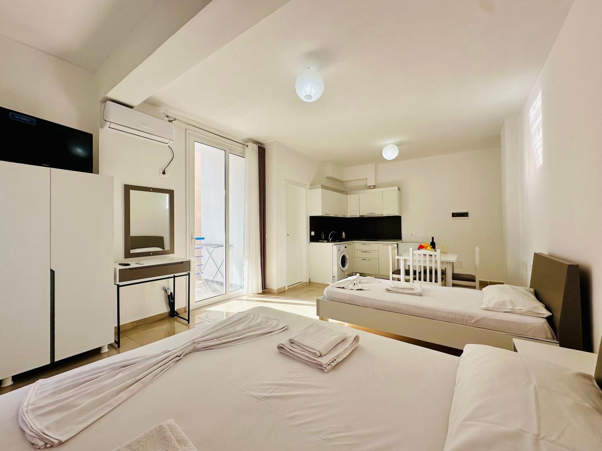 Jico Travel - Villa Colombo Vlore Ngoại thất bức ảnh